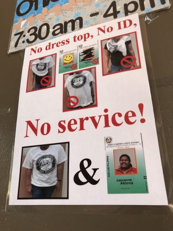 Dress-top enforcement sign at JCHS’s office building. Photo by Keona Blanks.